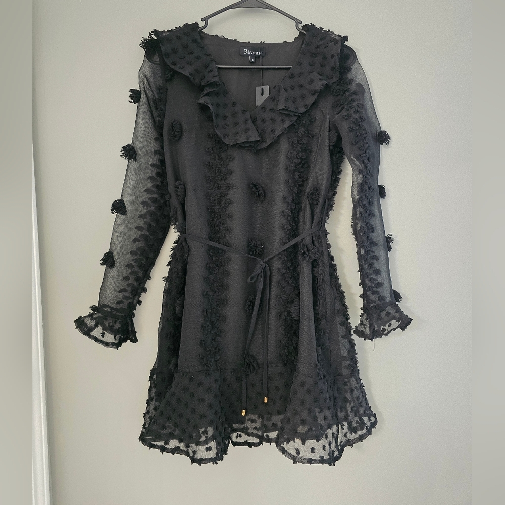 🌟 Chic Black Long Sleeve Dress with Textured Design